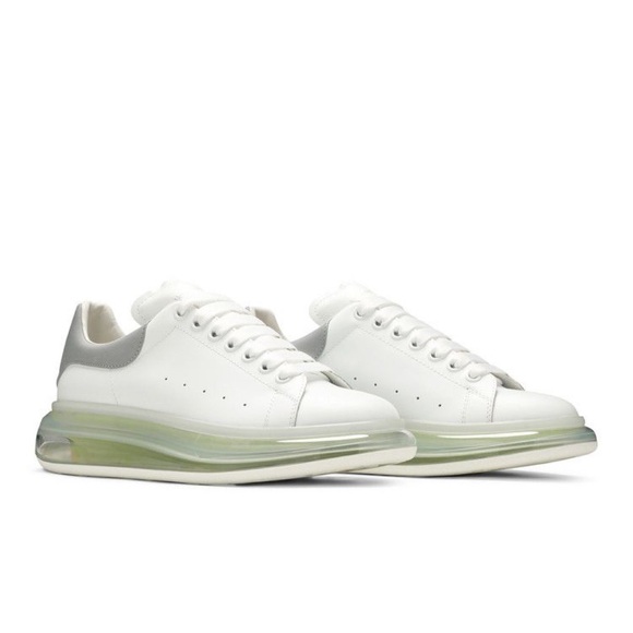 Women’s Size 7 (Euro Sz 37) Alexander McQueen Oversized Clear-sole Sneakers Grey - Picture 5 of 15